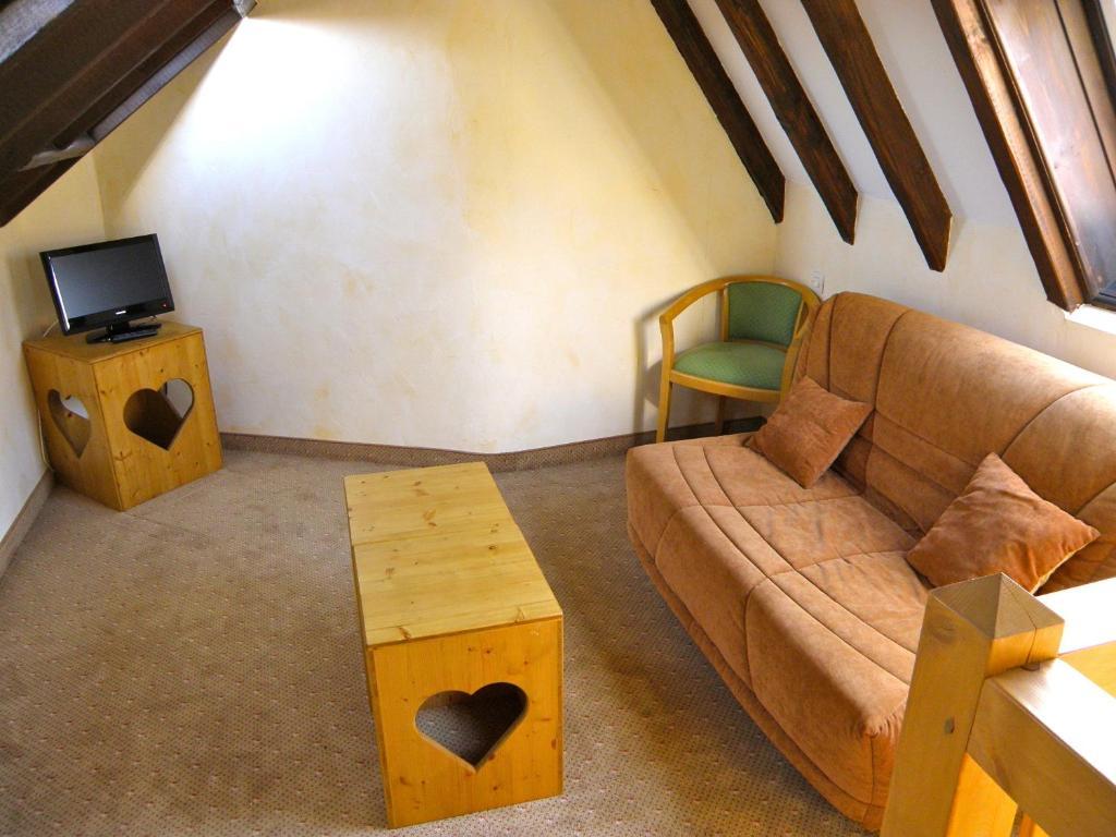 Caveau De L'Ami Fritz Ribeauvillé Стая снимка
